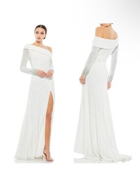 Mac Duggal 12231 Beaded Cuff
Drop Shoulder Faux Wrap Gown White Size 10 NWT
